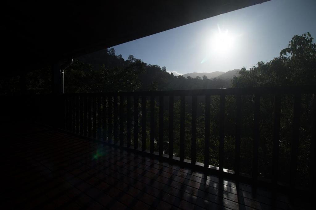 De Serenity - Exclusive Jungle Retreat Seremban Room photo
